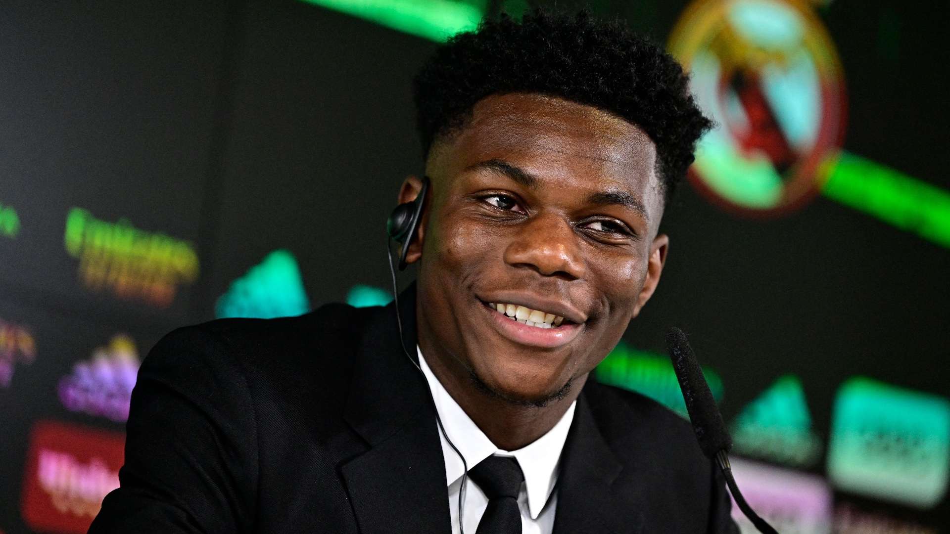 步建立起自 步建立起自